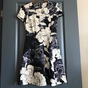 Eliza J floral short sleeved dress
